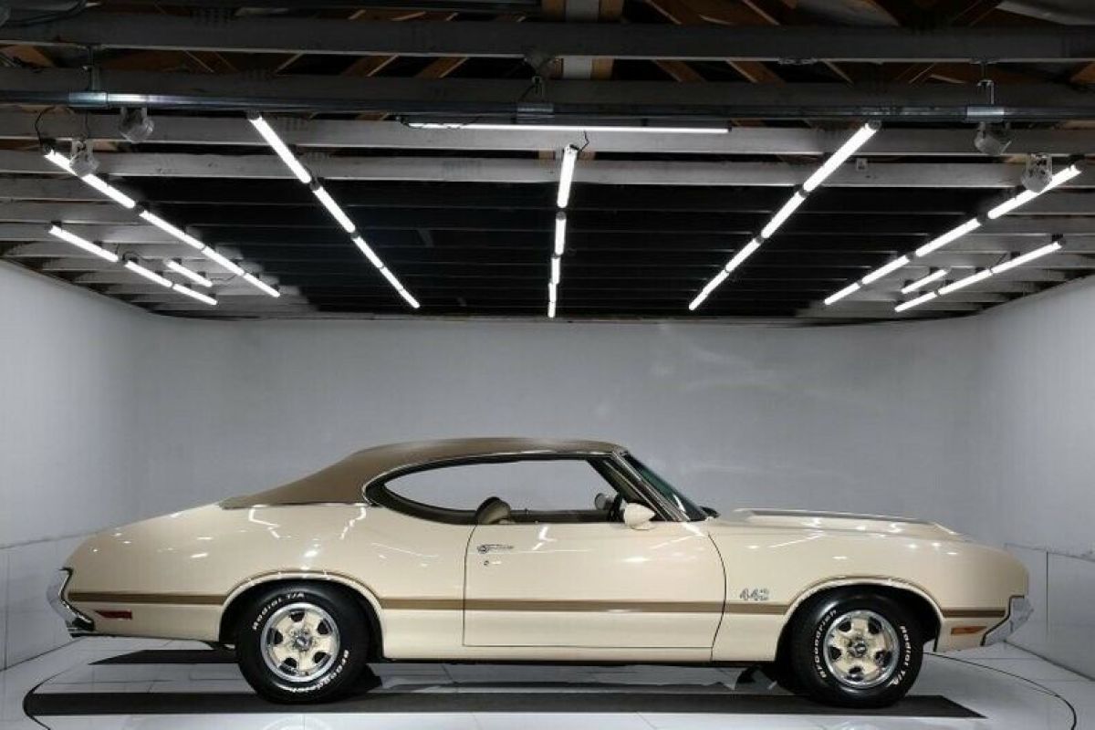 1970 Oldsmobile Cutlass - photo 12