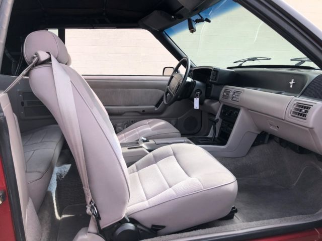 1990 Ford Mustang LX - photo 12