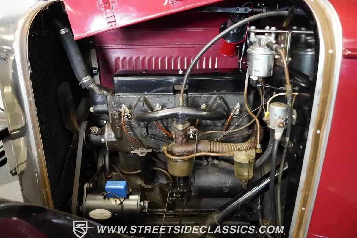 1927 Chevrolet Imperial Landau - photo 4
