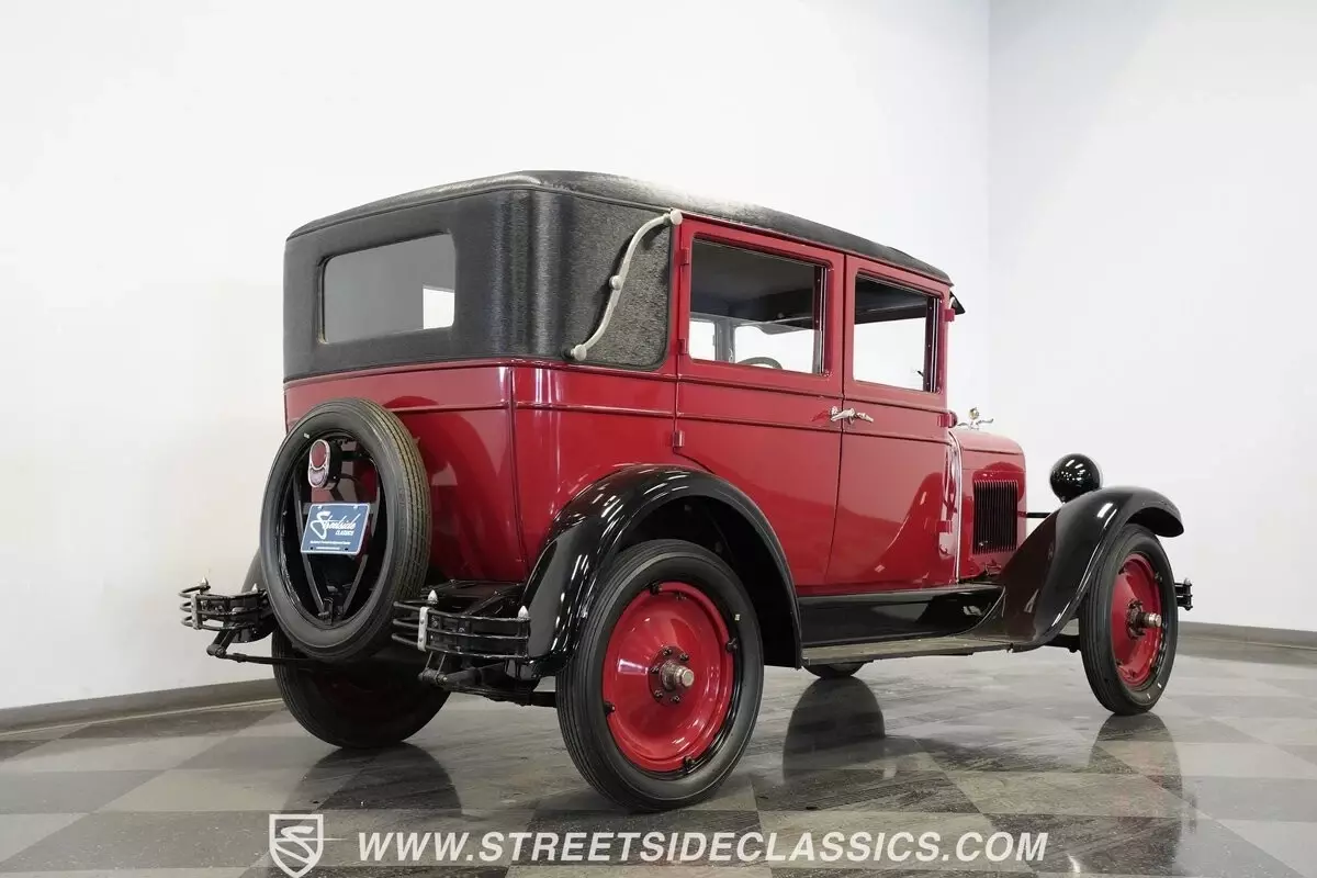 1927 Chevrolet Imperial Landau - photo 8