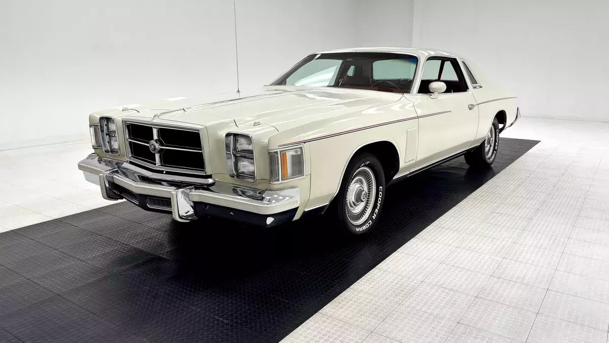 17,102 Miles/3 Owners/Garage Kept/NM 360ci 4bbl V8/NM A727 Auto/Known History 1979 Chrysler 300 Series Hardtop