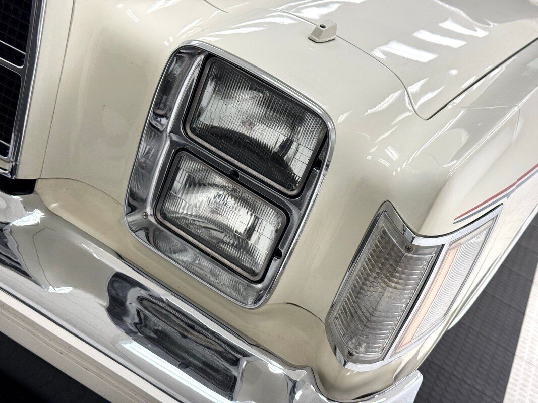 1979 Chrysler 300 Series Hardtop - photo 10