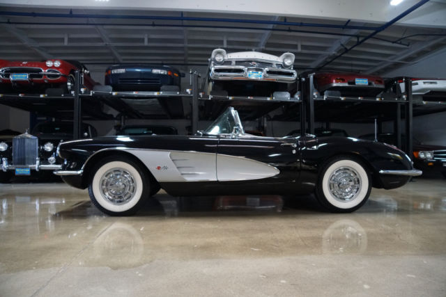 1959 Chevrolet Corvette -- - photo 2