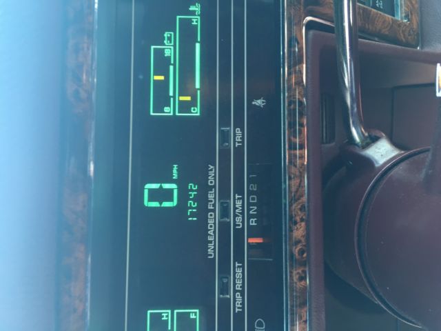 1988 Chrysler New Yorker Mark Cross Esition - photo 2