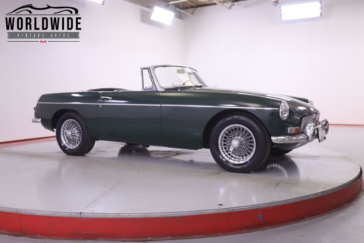 1967 MG MGB - photo 2