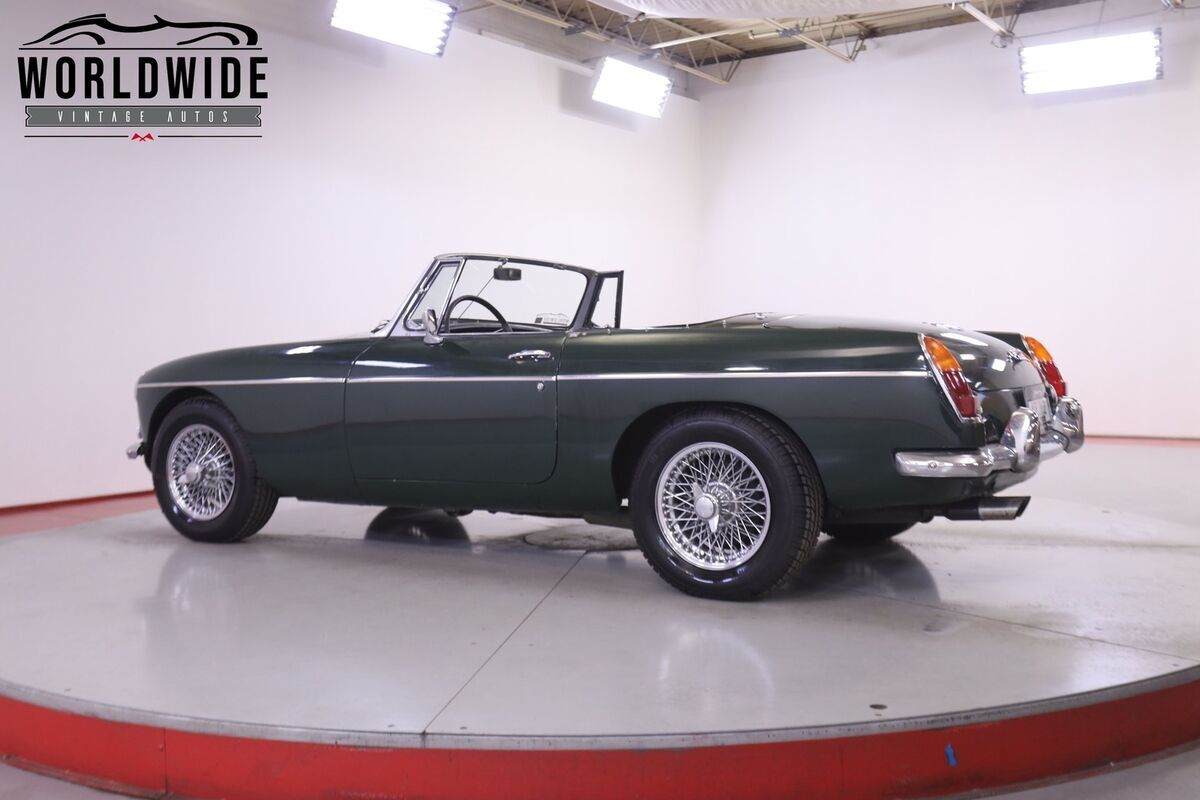 1967 MG MGB - photo 4