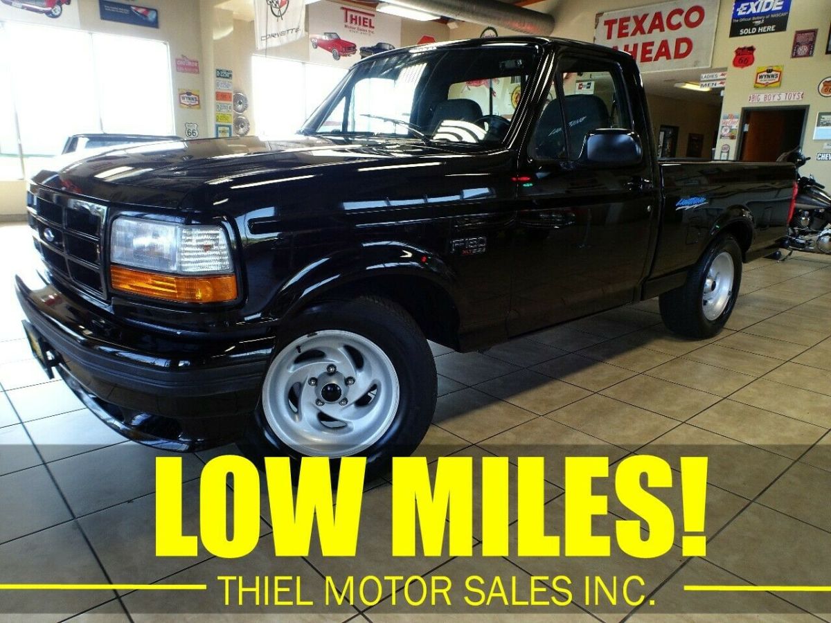 1993 Ford F-150 SVT Lightning
