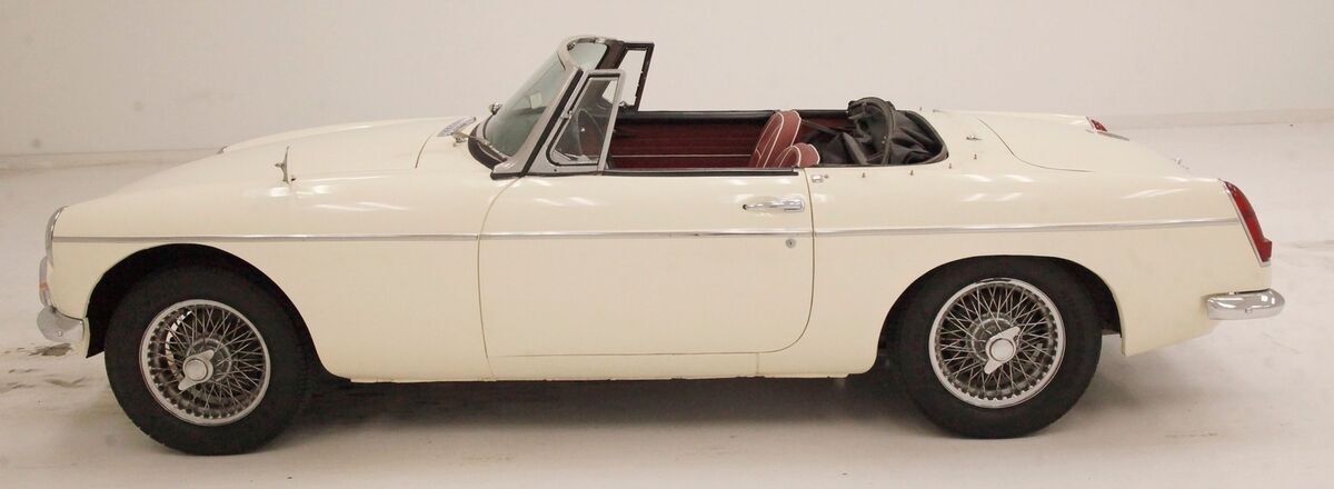 1964 MG MGB Roadster - photo 4