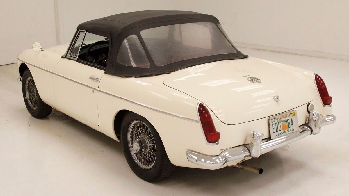 1964 MG MGB Roadster - photo 5