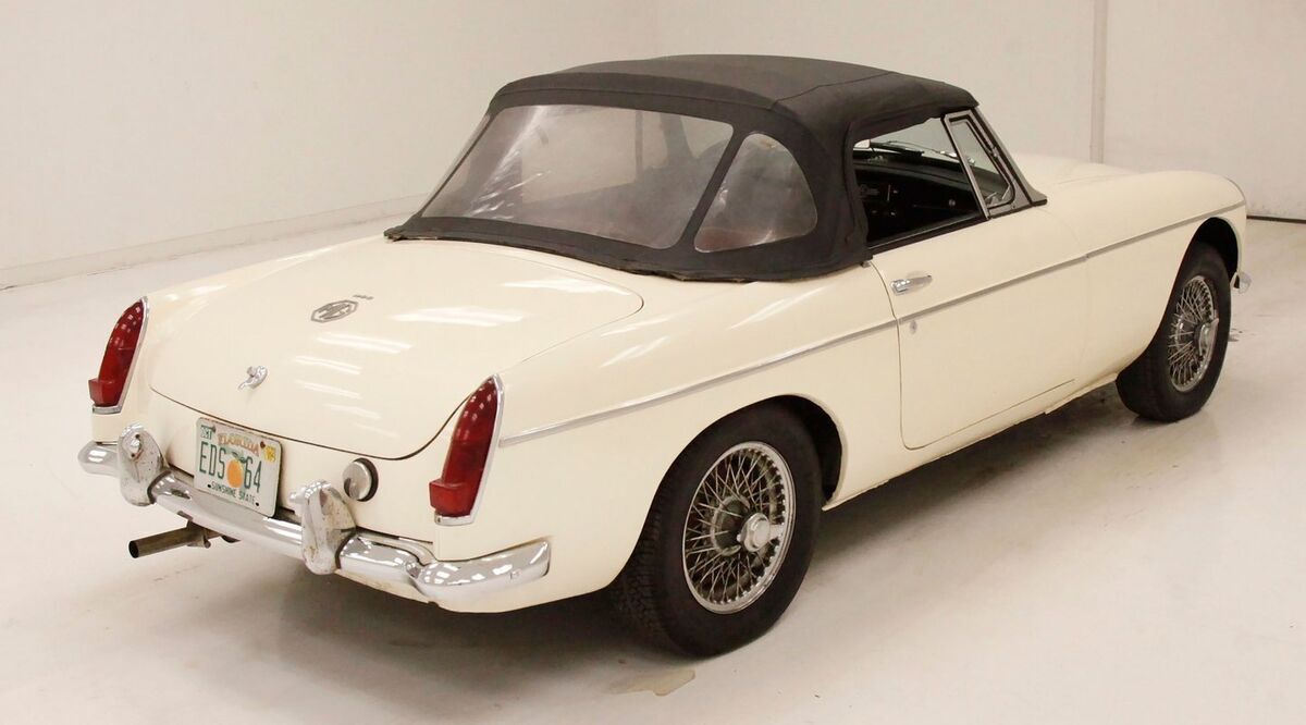 1964 MG MGB Roadster - photo 7