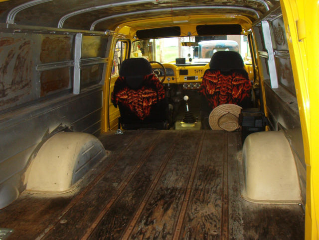 1963 Chevrolet C-10 Panel Truck - photo 2