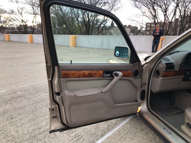 1993 BMW 7-Series 740i - photo 10