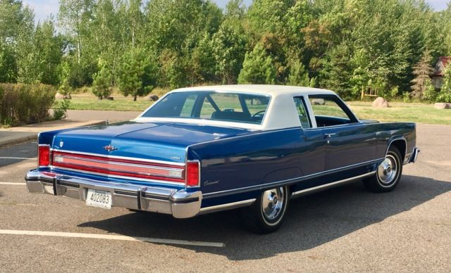 1976 Lincoln Continental Town Coupe - photo 6
