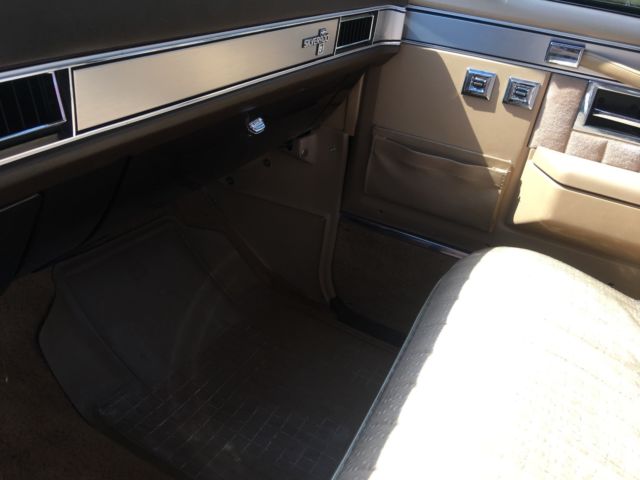 1984 Chevrolet C-10 silverado - photo 12