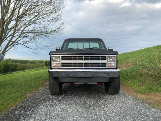 1987 Chevrolet C/K Pickup 1500 - photo 2