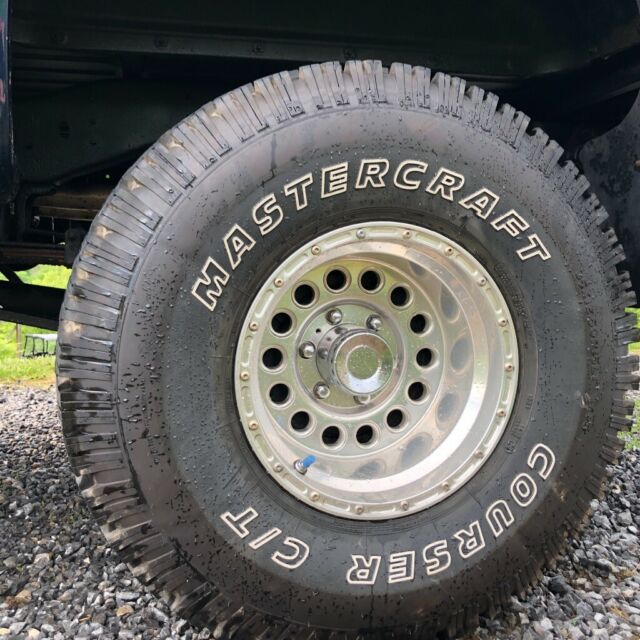 1987 Chevrolet C/K Pickup 1500 - photo 8