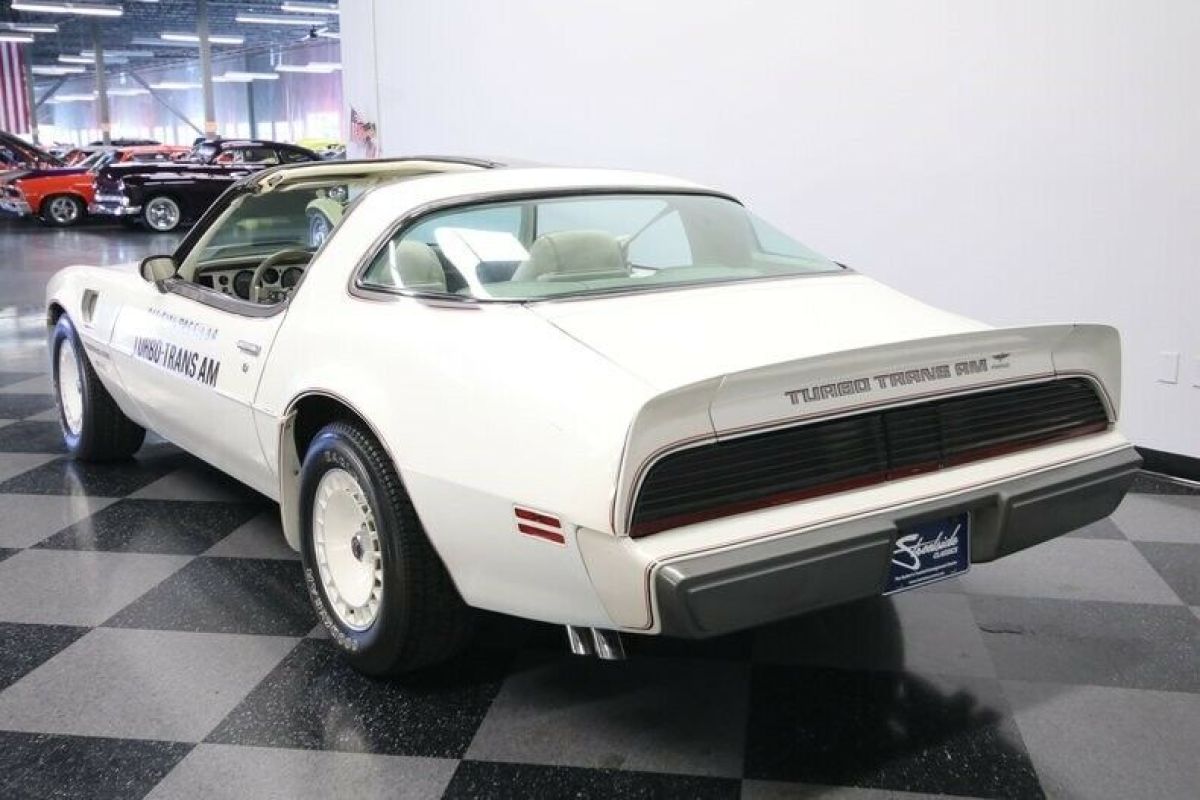 1980 Pontiac Firebird Trans Am Pace Car - photo 10