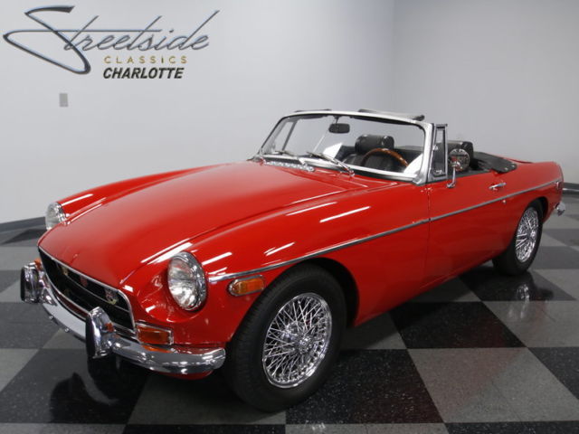 1.8L, 4SPD TRANS, CHROME BUMPERS, CLEAN IN/OUT, RUNS GR8, QUINTESSENTIAL BRIT! 1971 MG MGB