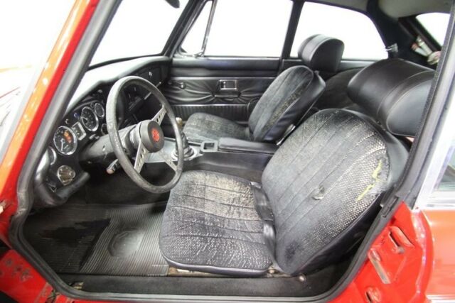 1973 MG MGB GT - photo 5