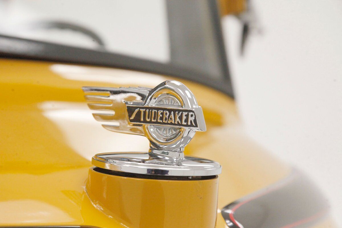 1938 Studebaker K15M38 Cab Over - photo 11