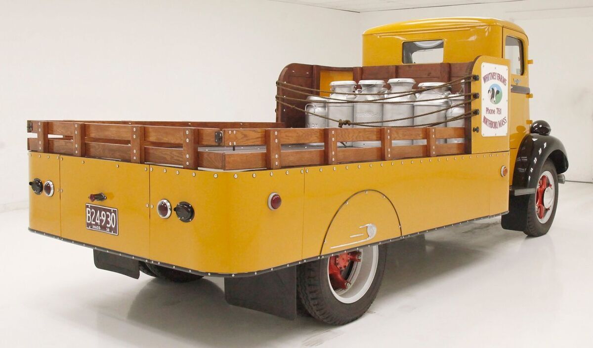 1938 Studebaker K15M38 Cab Over - photo 4