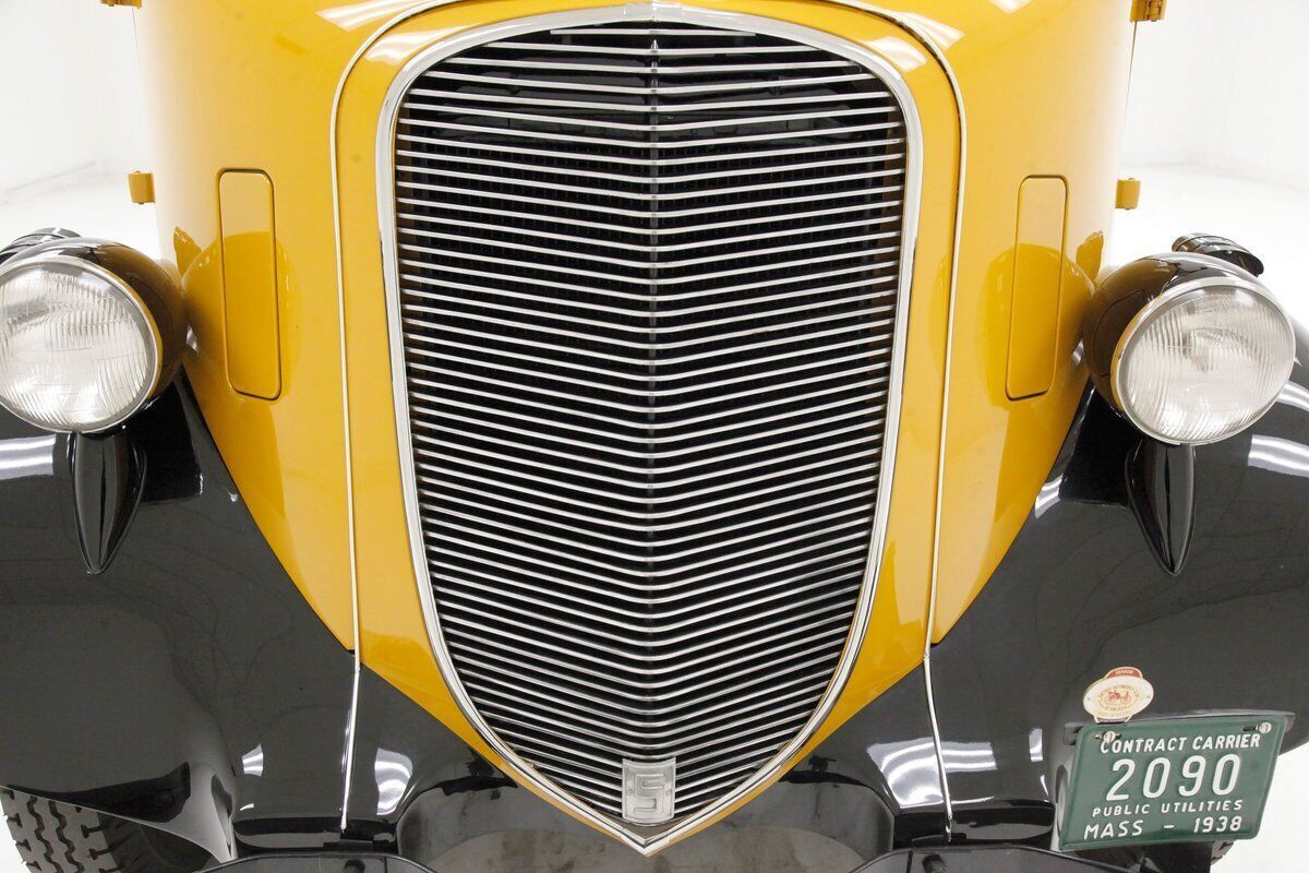 1938 Studebaker K15M38 Cab Over - photo 8