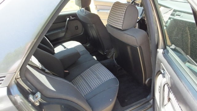 1990 Mercedes-Benz 190-Series standard - photo 10