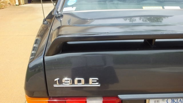 1990 Mercedes-Benz 190-Series standard - photo 3