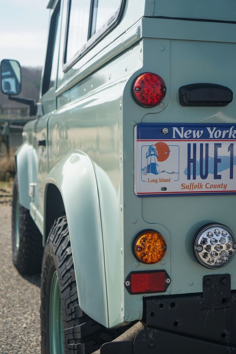 1900 Land Rover Defender - photo 11