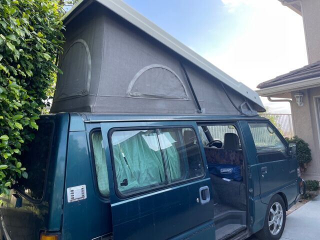 1900 Mitsubishi L300 - photo 2