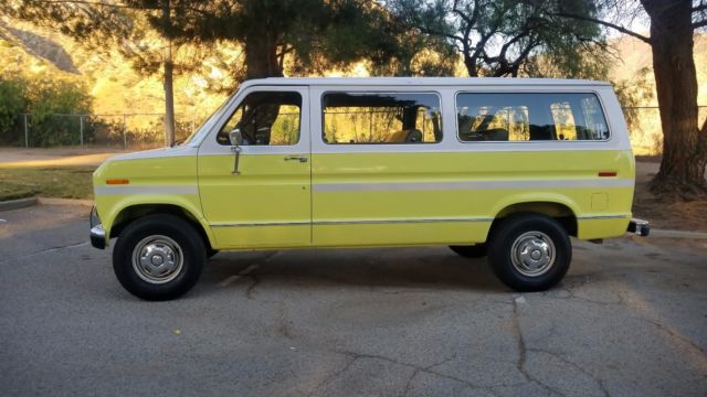 19000 original miles,like new 1991 Ford E-Series Van clubwagon