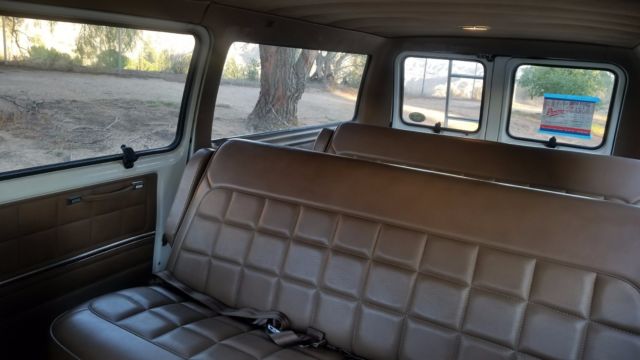 1991 Ford E-Series Van clubwagon - photo 13