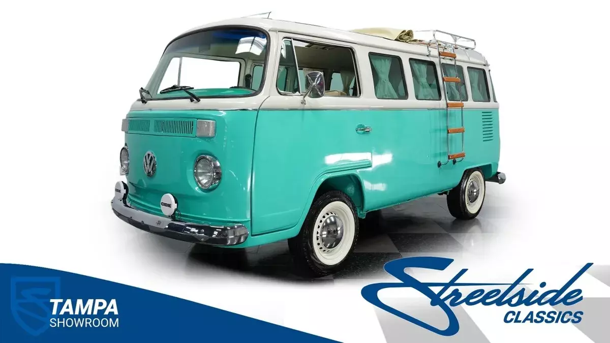 1900CC 4 SPEED MANUAL POWER FRONT DISC BRAZILIAN RESTORED AND IMPORTED 1984 Volkswagen Bus/Vanagon 13 Window Deluxe Bus