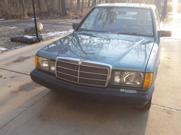 1986 Mercedes-Benz 190-Series - photo 3