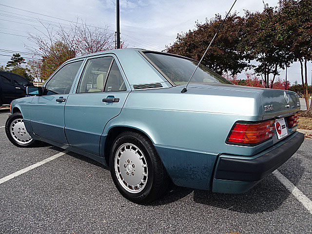 1993 Mercedes-Benz 190-Series 190E 2.3 - photo 4