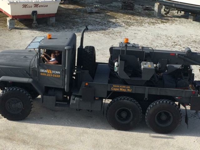 1991 Other Makes BMY Harsco 5 Ton Wrecker - photo 2
