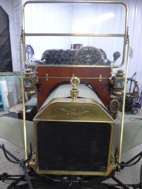 1910 Ford Model T - photo 3
