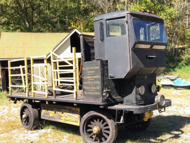 1912 Other Makes A-10 Standard 5-Ton Solid Rubber Tires - photo 2