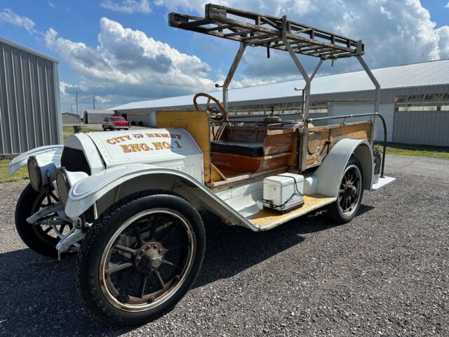 1913 Cadillac Fire Truck Engine No. 1 1913 Cadillac Fire Truck