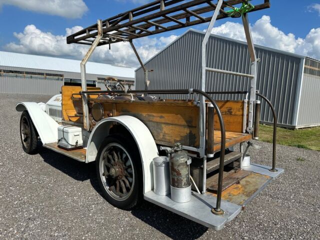 1913 Cadillac Fire Truck - photo 11