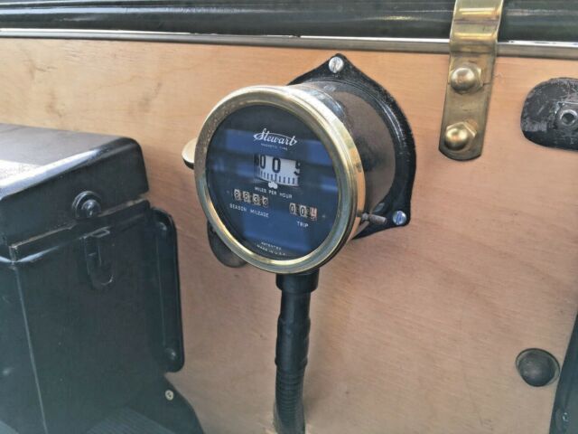 1913 Ford Model T Roadster - photo 12