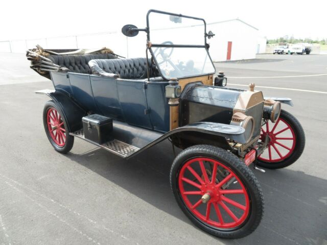 1913 Ford Model T Touring - photo 2