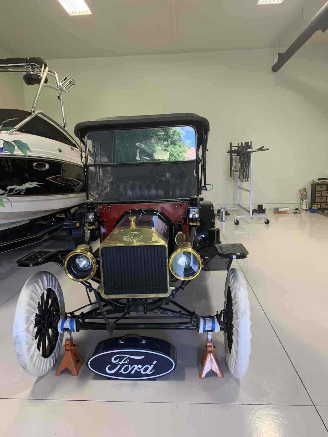 1914 Ford Model T - photo 4