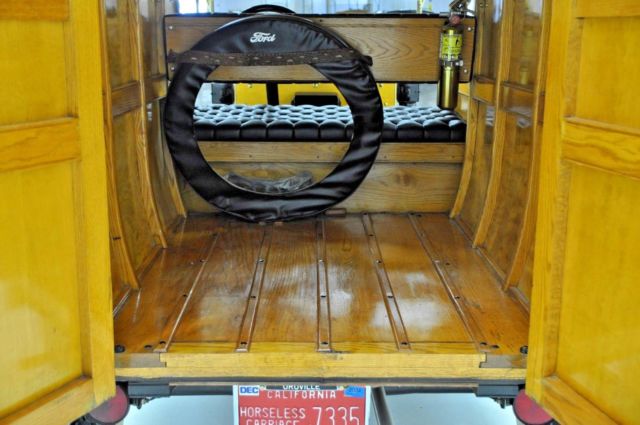 1914 Ford Model T C Cab - photo 12