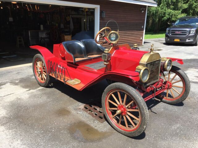 1914 Ford Model “T “Speedster Brassy Vintage antique 1914 Ford Model T Brass