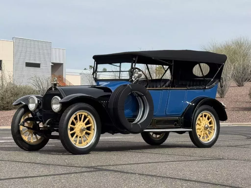 1914 Hudson Six-54 Phaeton 1200 Miles Blue and Black Two Tone 7-Passenger Phaet 1914 Hudson Six-54 Phaeton