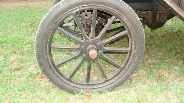 1914 Ford Model T - photo 13