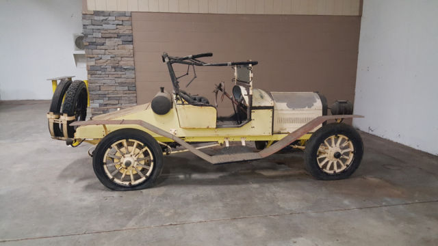 1914 Studebaker Runabout, 4 cylinder, 3 speed, wood spokes, 4k miles 1914 Studebaker Runabout