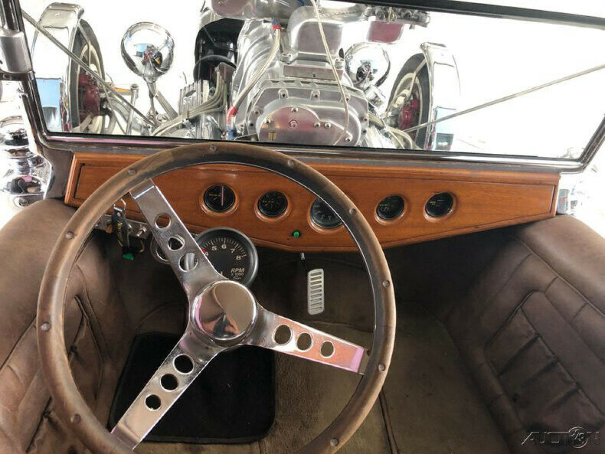 1914 Ford Model T - photo 13