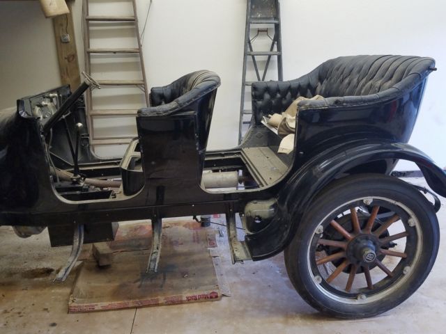 1915 Dodge Touring Sedan Barn Find! - photo 3